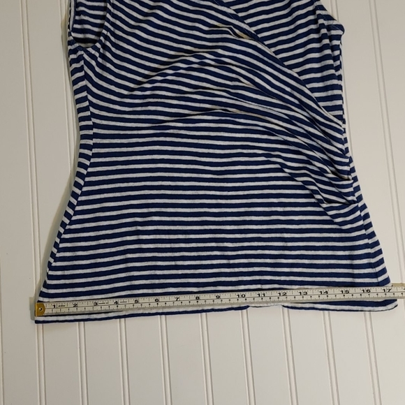 Banana Republic top - Picture 11 of 11